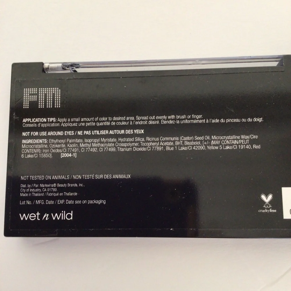 CLEARANCE MAKE OFFER ! WET N WILD HALLOWEEN FACE MAKEUP PALETTE IN SMOKEY NWT